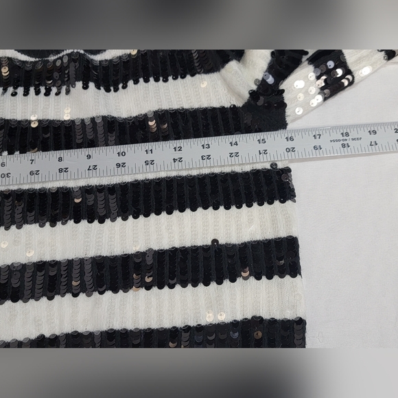 LUSH Black and White Striped Long Sleeve Crewneck Sequin Sweater Size XS - Picture 7 of 9